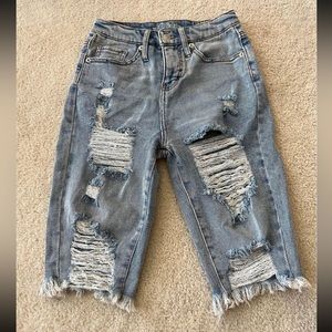 Wild Fable Women’s Distressed Denim Long Shorts Size 00